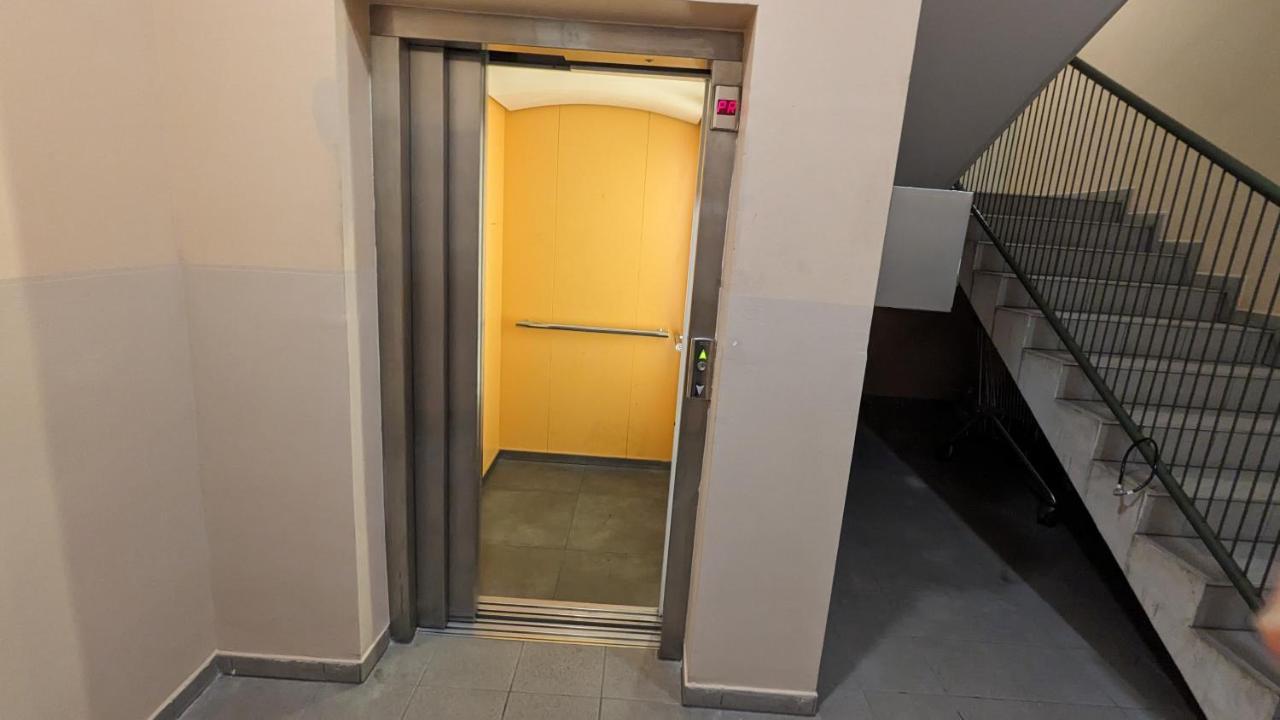Downtown Fiume, Underground Garage Within The Property Exterior photo