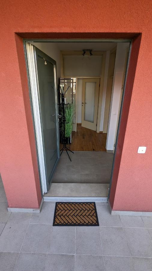 Downtown Fiume, Underground Garage Within The Property Exterior photo